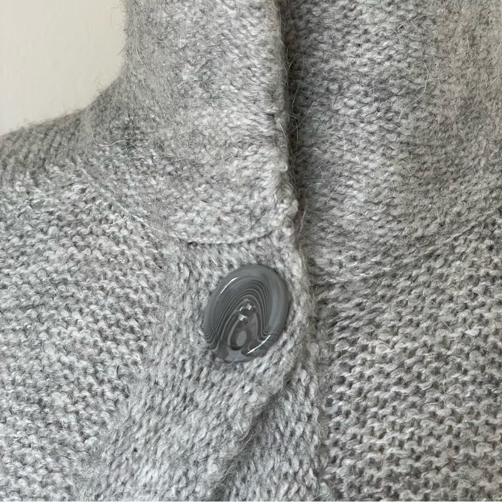 Effortless Cape-Style LUXE Knit Sweater Petite Fit, Heather Gray Soft & Cozy